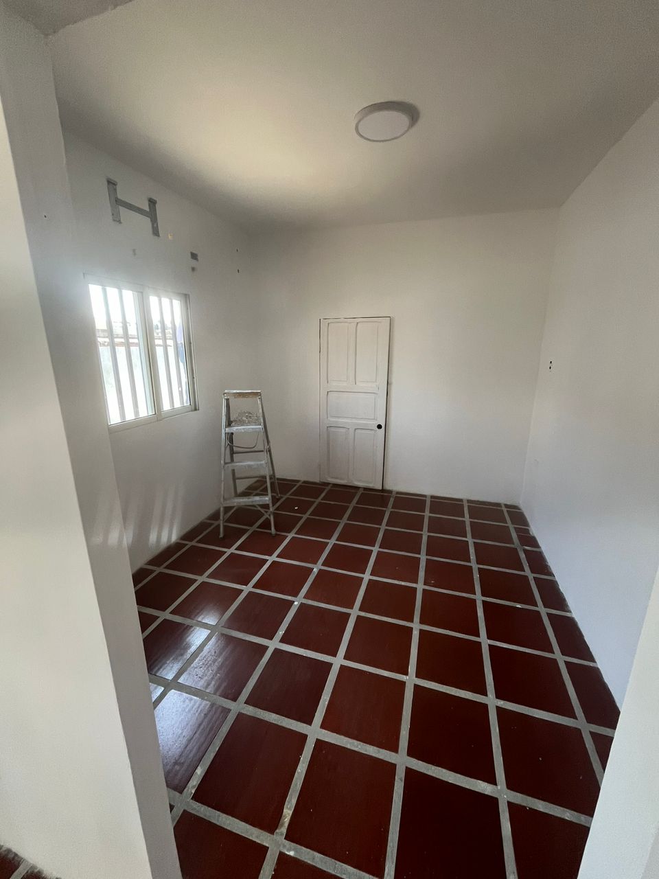 ALQUILO DOS CASAS PARA VIVIENDA U OFICINA SECTOR DON BOSCO 