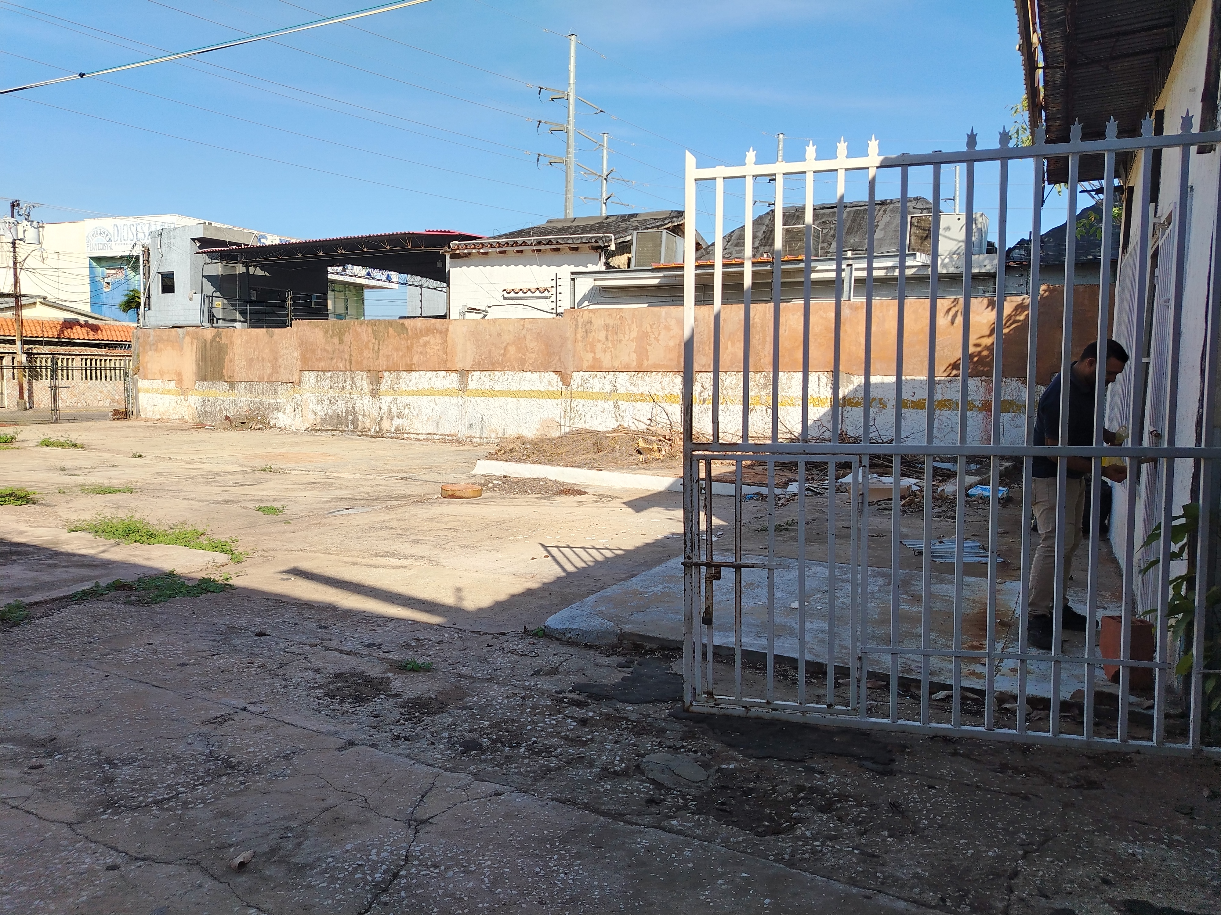 VENDO TERRENO SECTOR BELLOSO CALLE 89 A UNA CUADRA DE BELLA VISTA MARACAIBO 