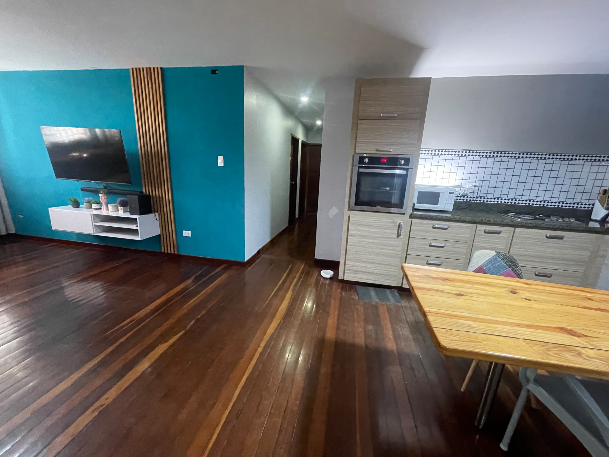 VENDO APARTAMENTO AVENIDA DELICIAS CON AVENIDA UNIVERSIDAD MARACAIBO 