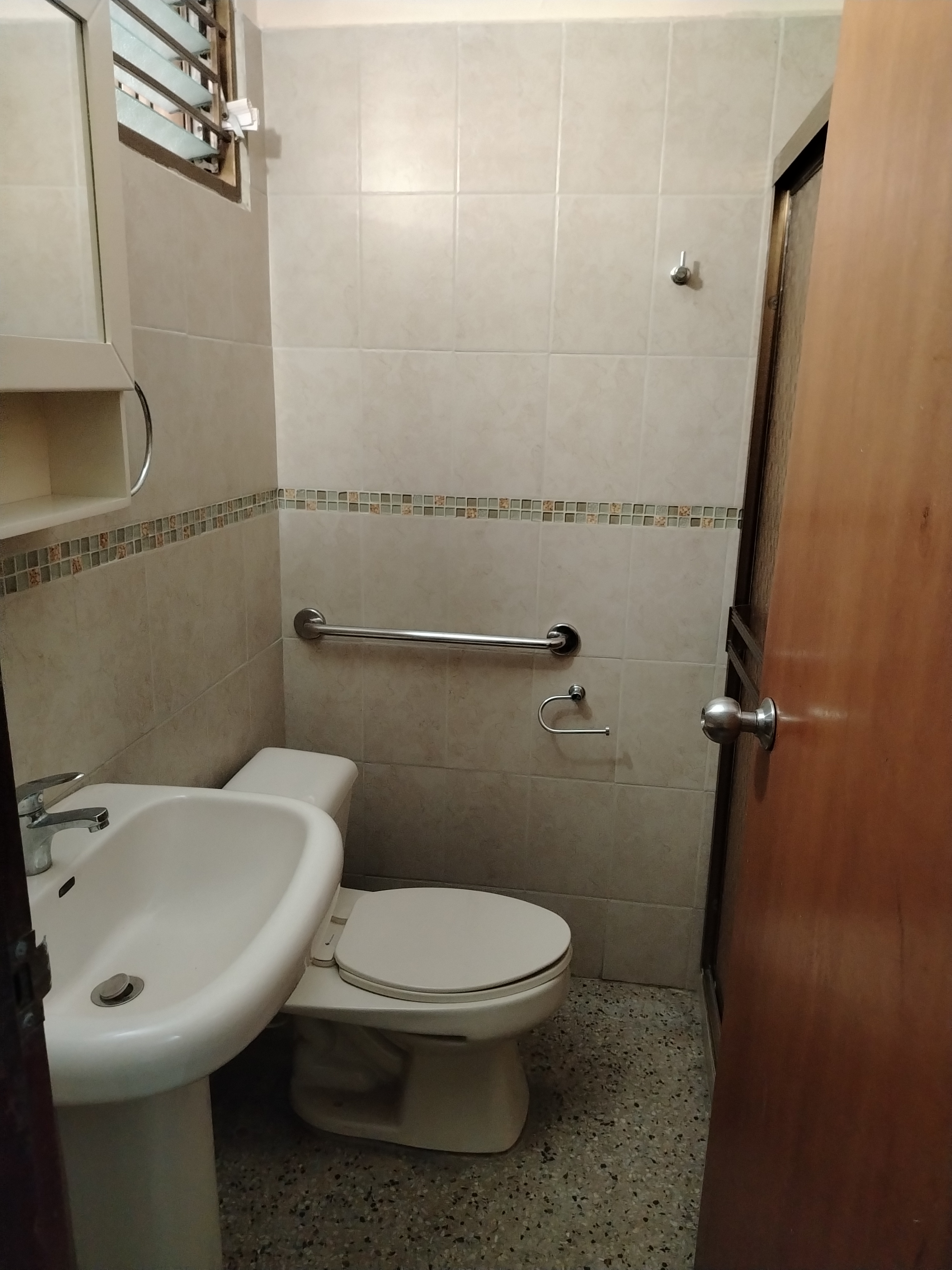 VENDO CASA URBANIZACIÓN MARA NORTE PRIMERA ETAPA CALLE ABIERTA 
