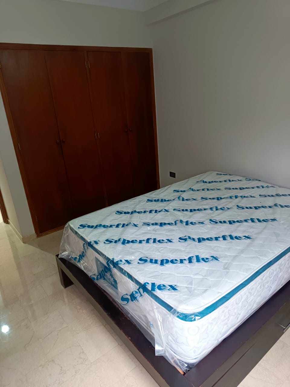 ALQUILO APARTAMENTO RESIDENCIAS AMAZONIA AVENIDA MILAGRO NORTE MARACAIBO 