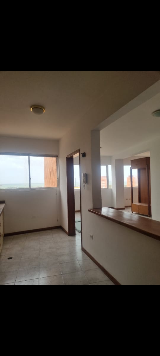 VENDO APARTAMENTO EDIFICIO LAGO CRISTAL SECTOR VALLE FRÍO MARACAIBO ZULIA 