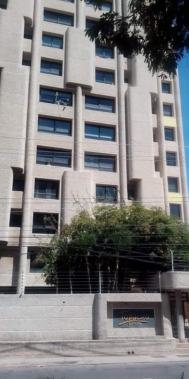 ALQUILO APARTAMENTO RESIDENCIAS TOPACIO CALLE 67 CON AVENIDA BELLA VISTA MARACAIBO 