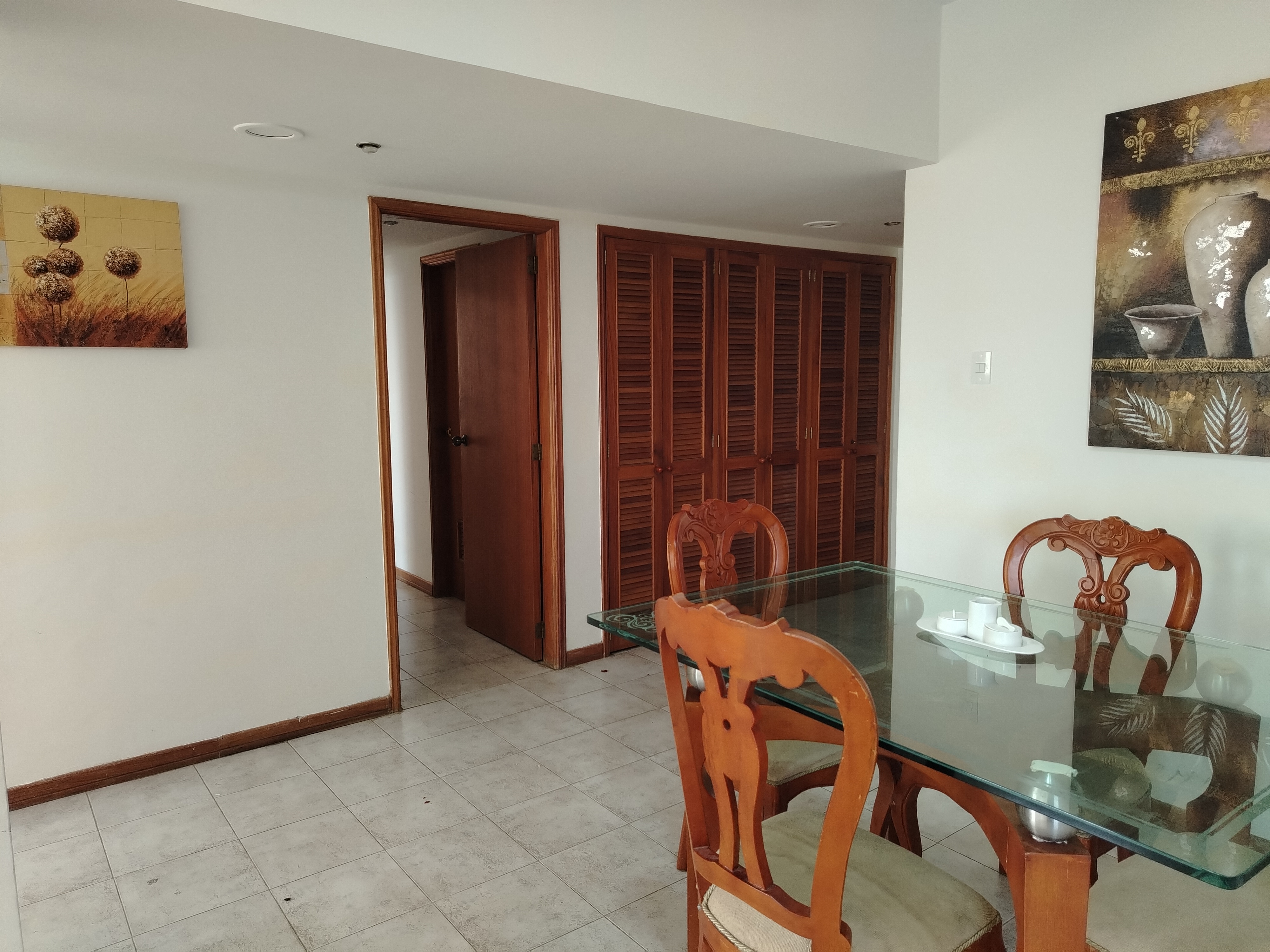 ALQUILO APARTAMENTO RESIDENCIAS LAGO CRISTAL SECTOR VALLE FRÍO MARACAIBO 