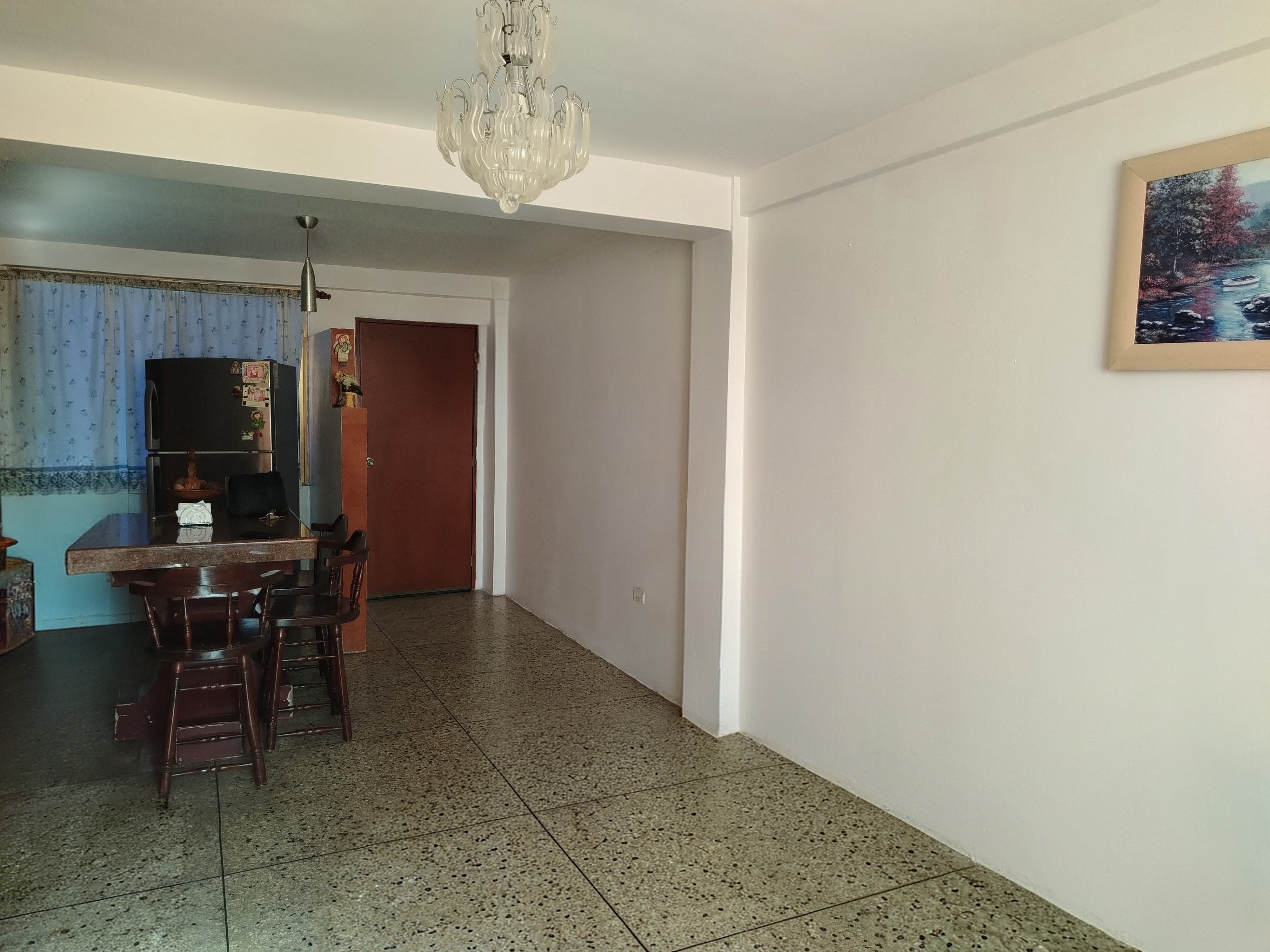 VENDO APARTAMENTO CONJUNTO RESIDENCIAL GALLO VERDE MARACAIBO 