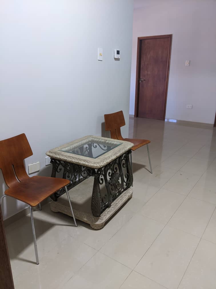 ALQUILO APARTAMENTO RESIDENCIAS COLINAS DEL ESTE SECTOR BANCO MARA MARACAIBO 