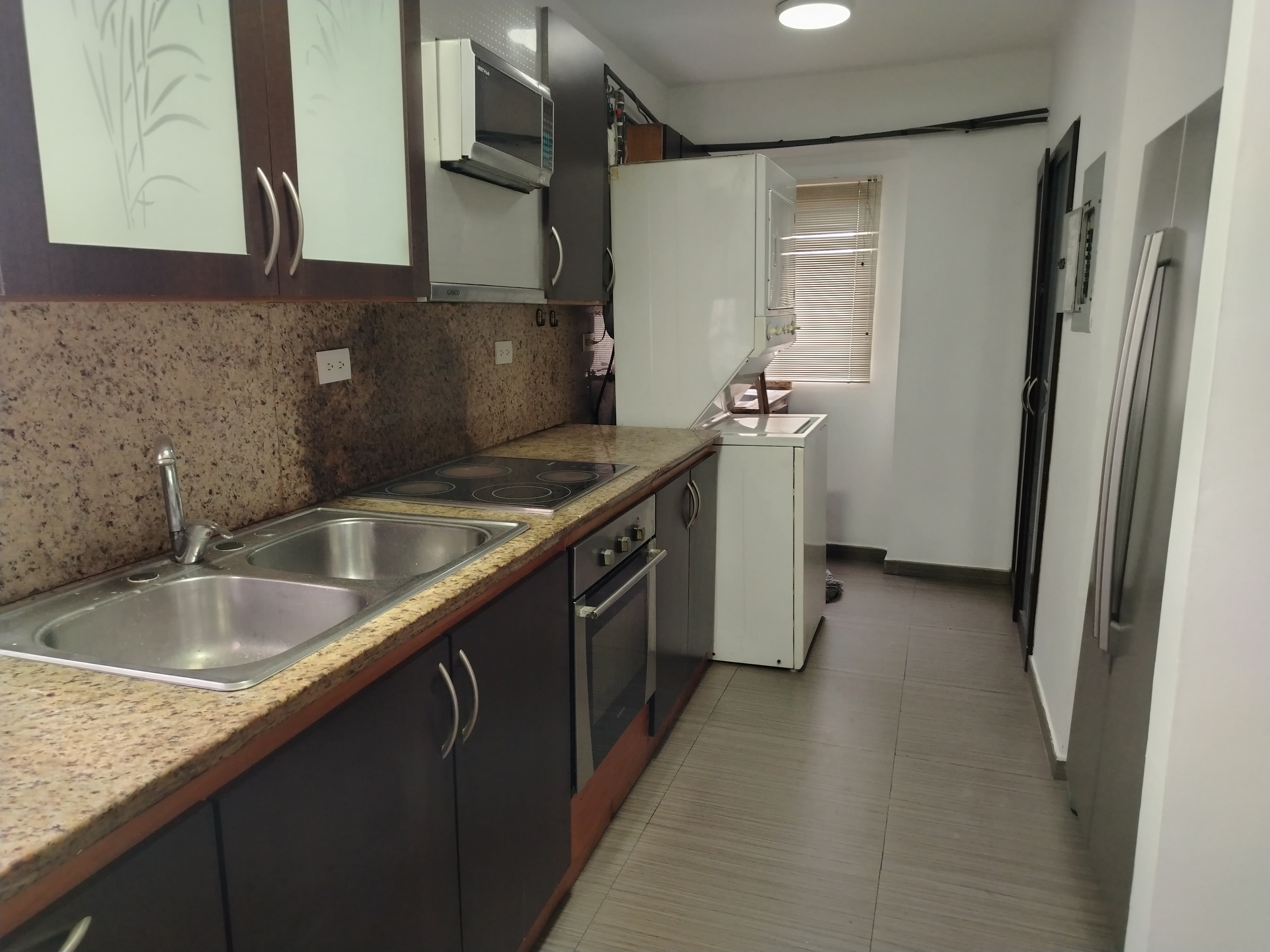 VENDO APARTAMENTO RESIDENCIAS VERONA SUITES SECTOR PARAÍSO MARACAIBO 