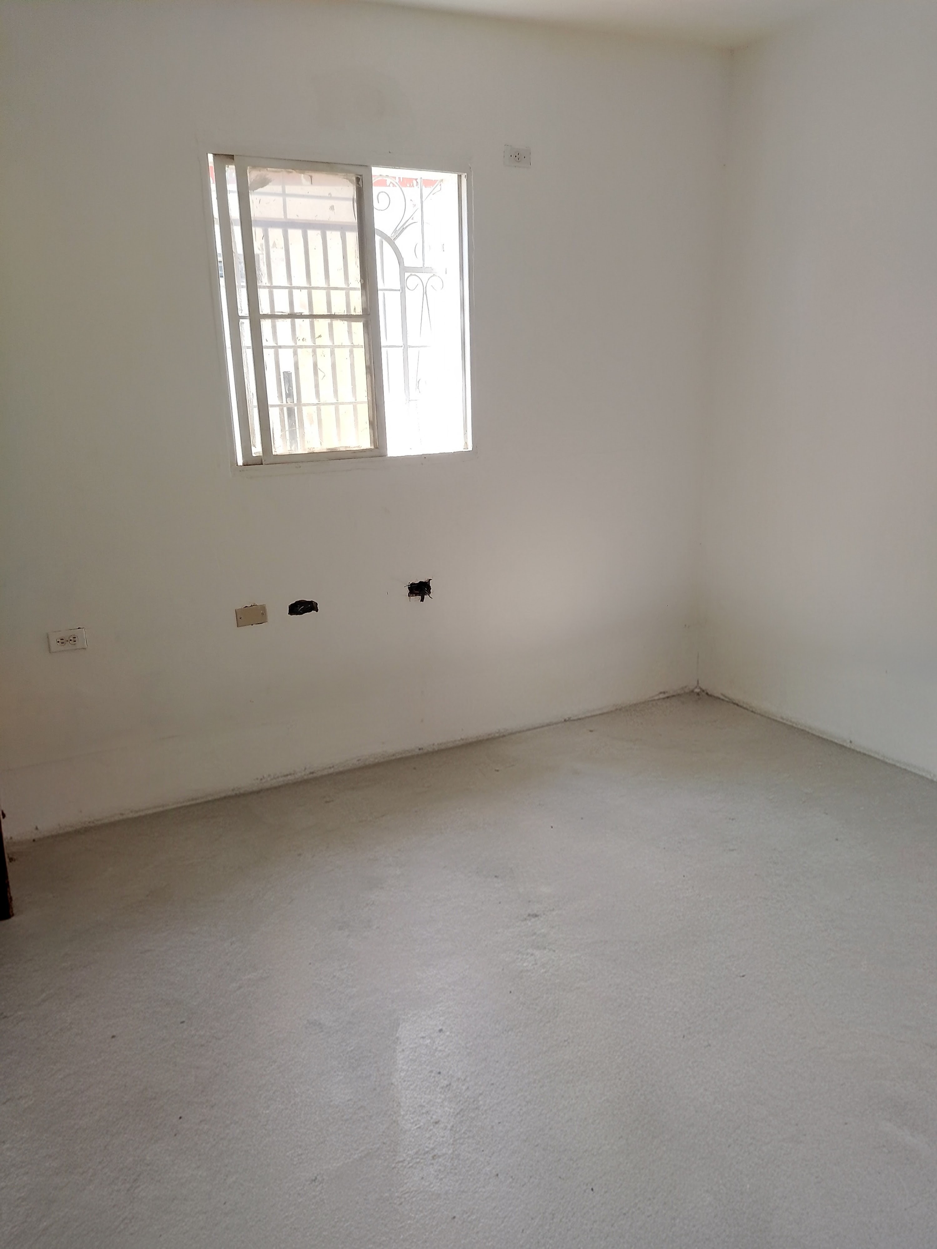 ALQUILO CASA URBANIZACIÓN MONTE BELLO ZONA NORTE MARACAIBO 