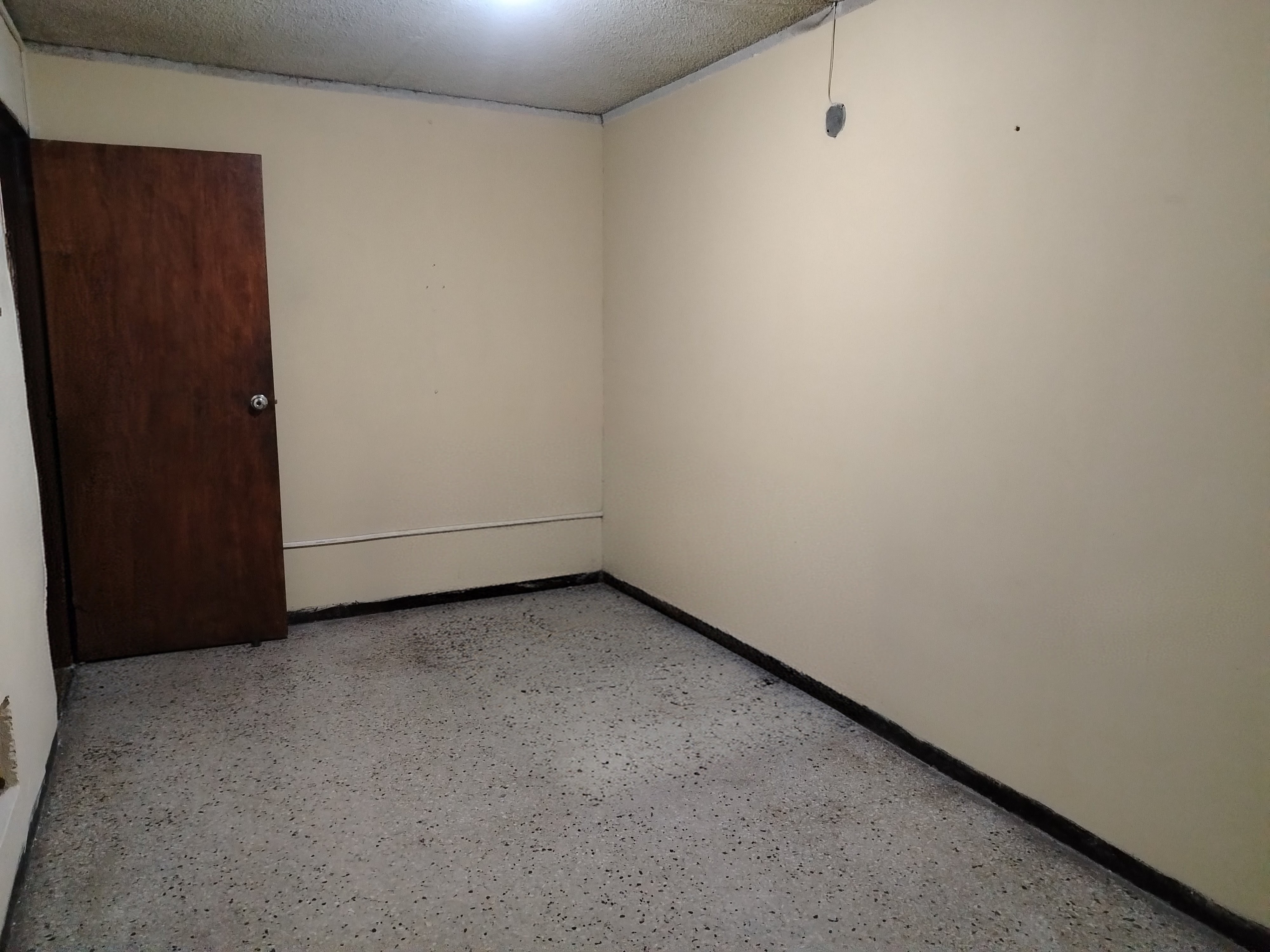 VENDO CASA URBANIZACIÓN MARA NORTE PRIMERA ETAPA CALLE ABIERTA 