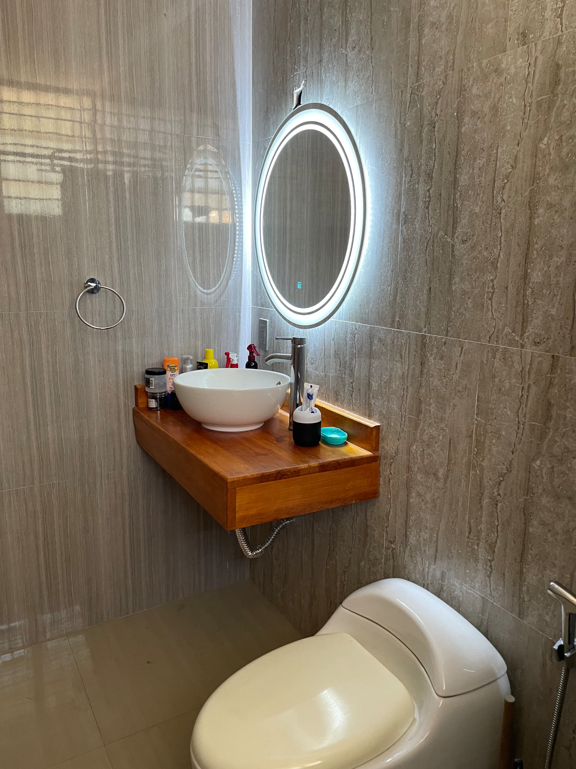 VENDO APARTAMENTO AVENIDA DELICIAS CON AVENIDA UNIVERSIDAD MARACAIBO 