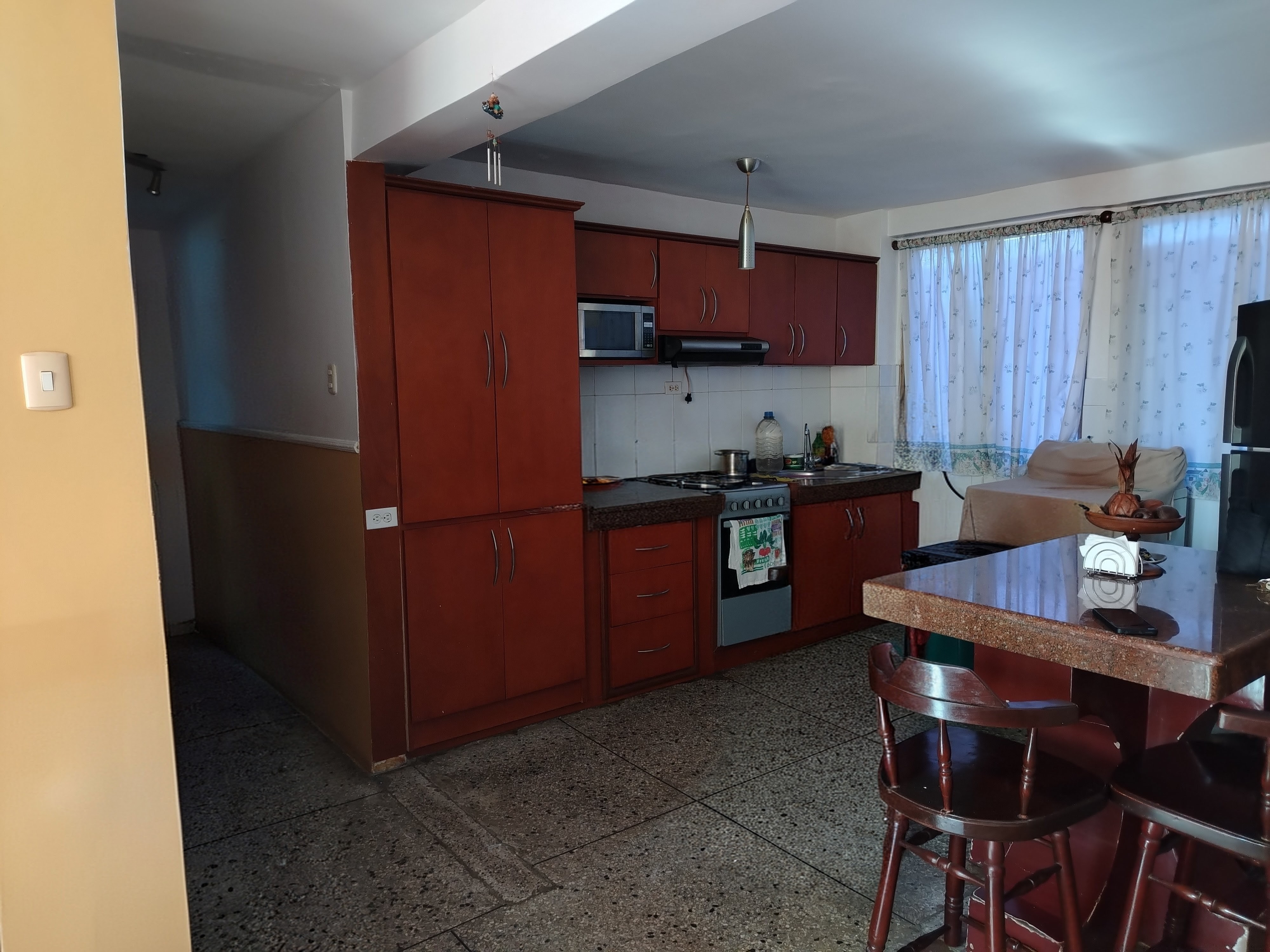 VENDO APARTAMENTO CONJUNTO RESIDENCIAL GALLO VERDE MARACAIBO 