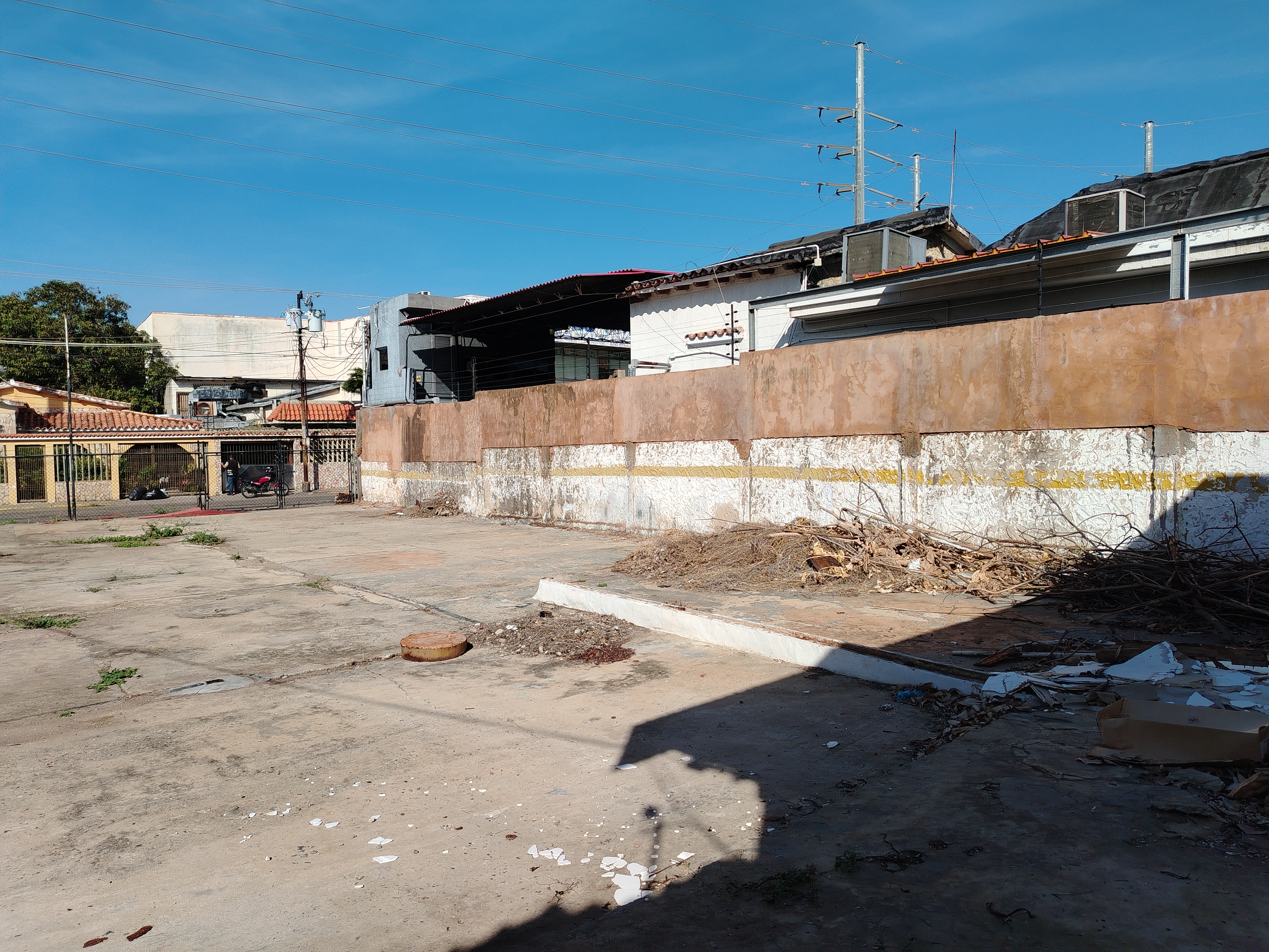 VENDO TERRENO SECTOR BELLOSO CALLE 89 A UNA CUADRA DE BELLA VISTA MARACAIBO 
