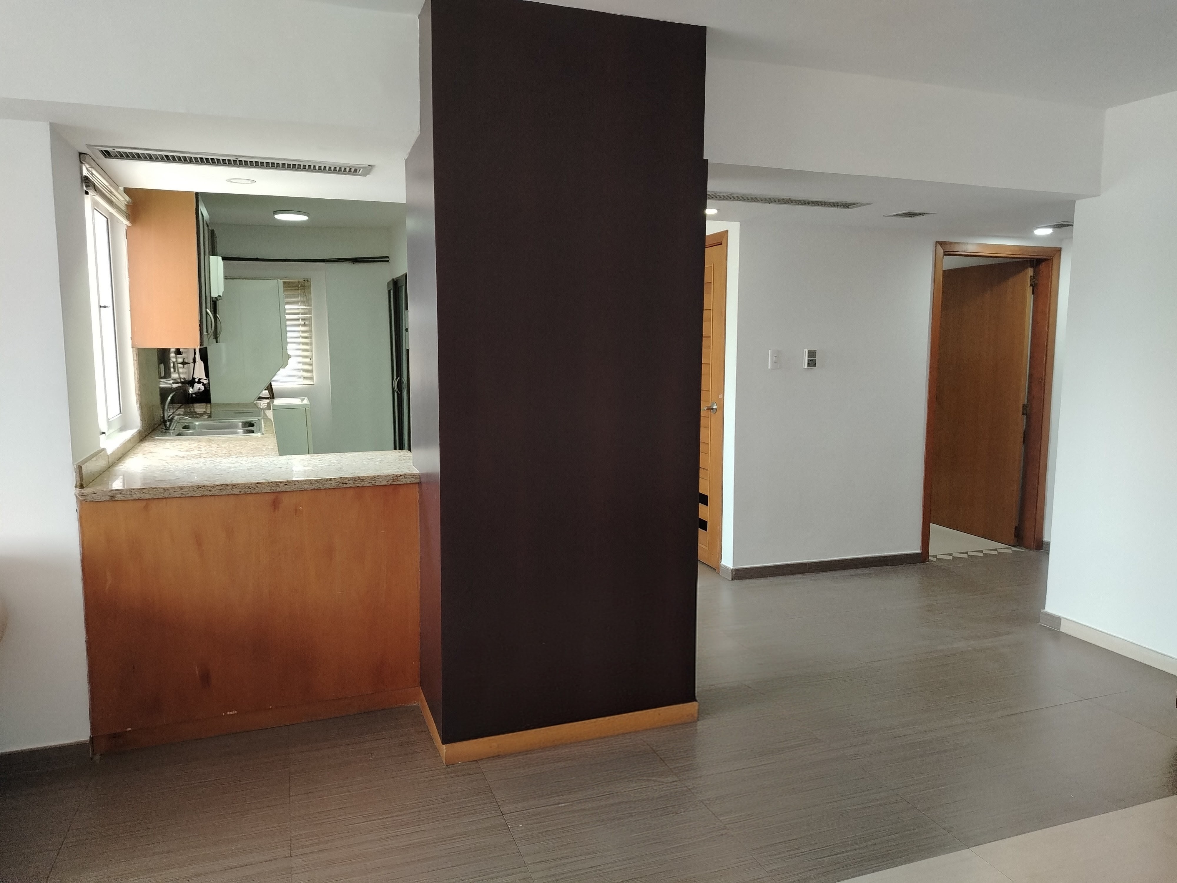 VENDO APARTAMENTO RESIDENCIAS VERONA SUITES SECTOR PARAÍSO MARACAIBO 