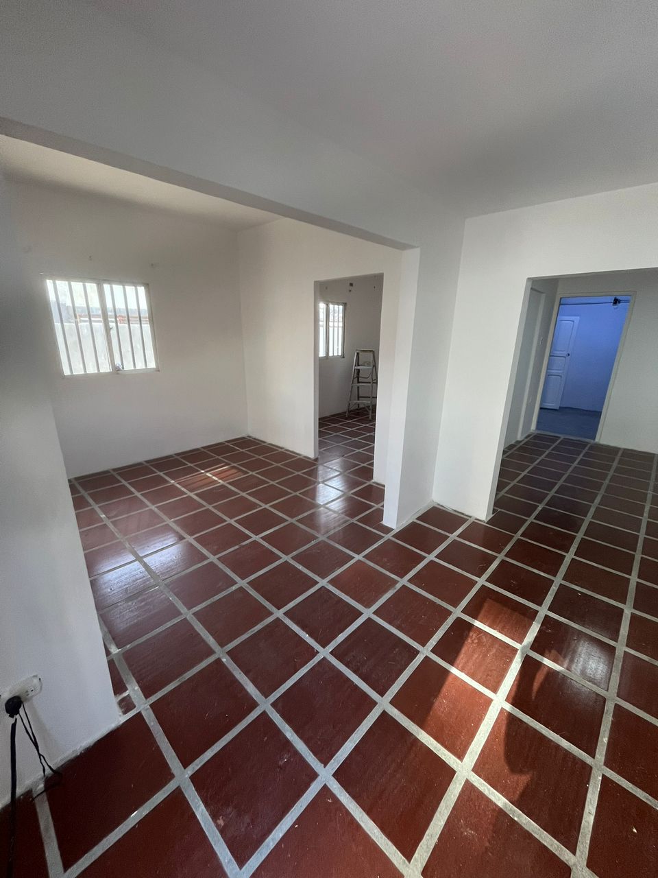 ALQUILO DOS CASAS PARA VIVIENDA U OFICINA SECTOR DON BOSCO 
