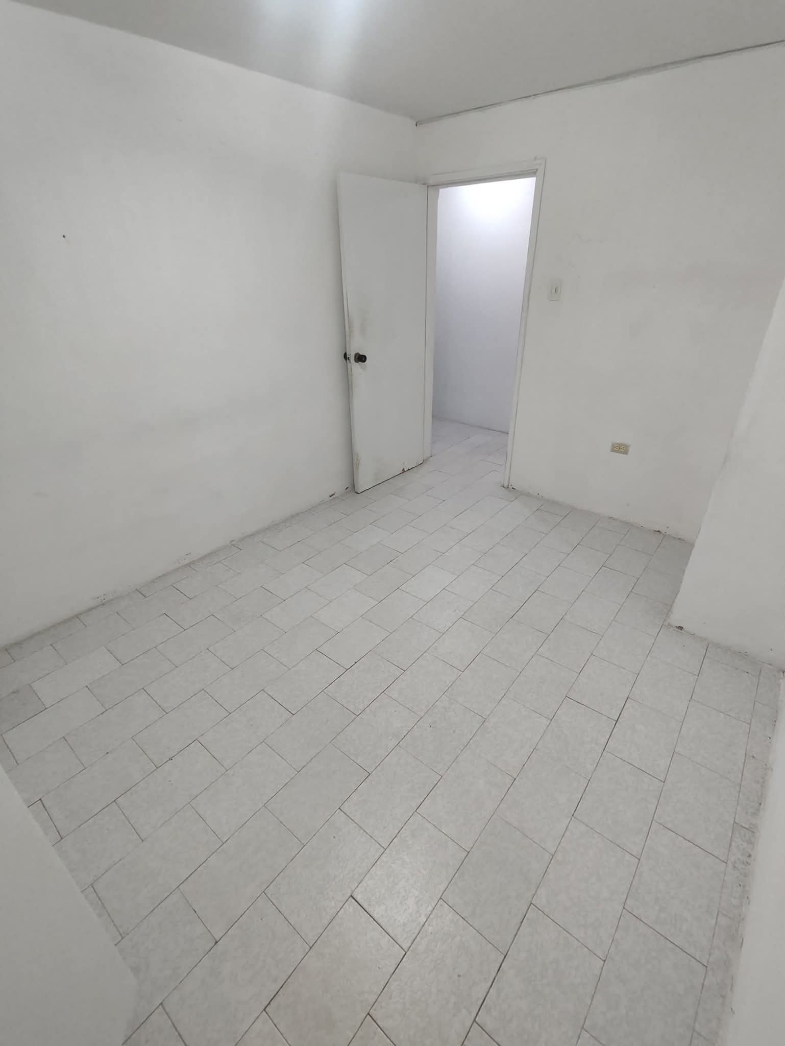 ALQUILO APARTAMENTO CALLE 70 SECTOR SANTA MARÍA MARACAIBO 