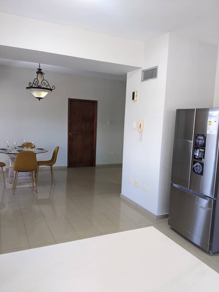 ALQUILO APARTAMENTO RESIDENCIAS COLINAS DEL ESTE SECTOR BANCO MARA MARACAIBO 