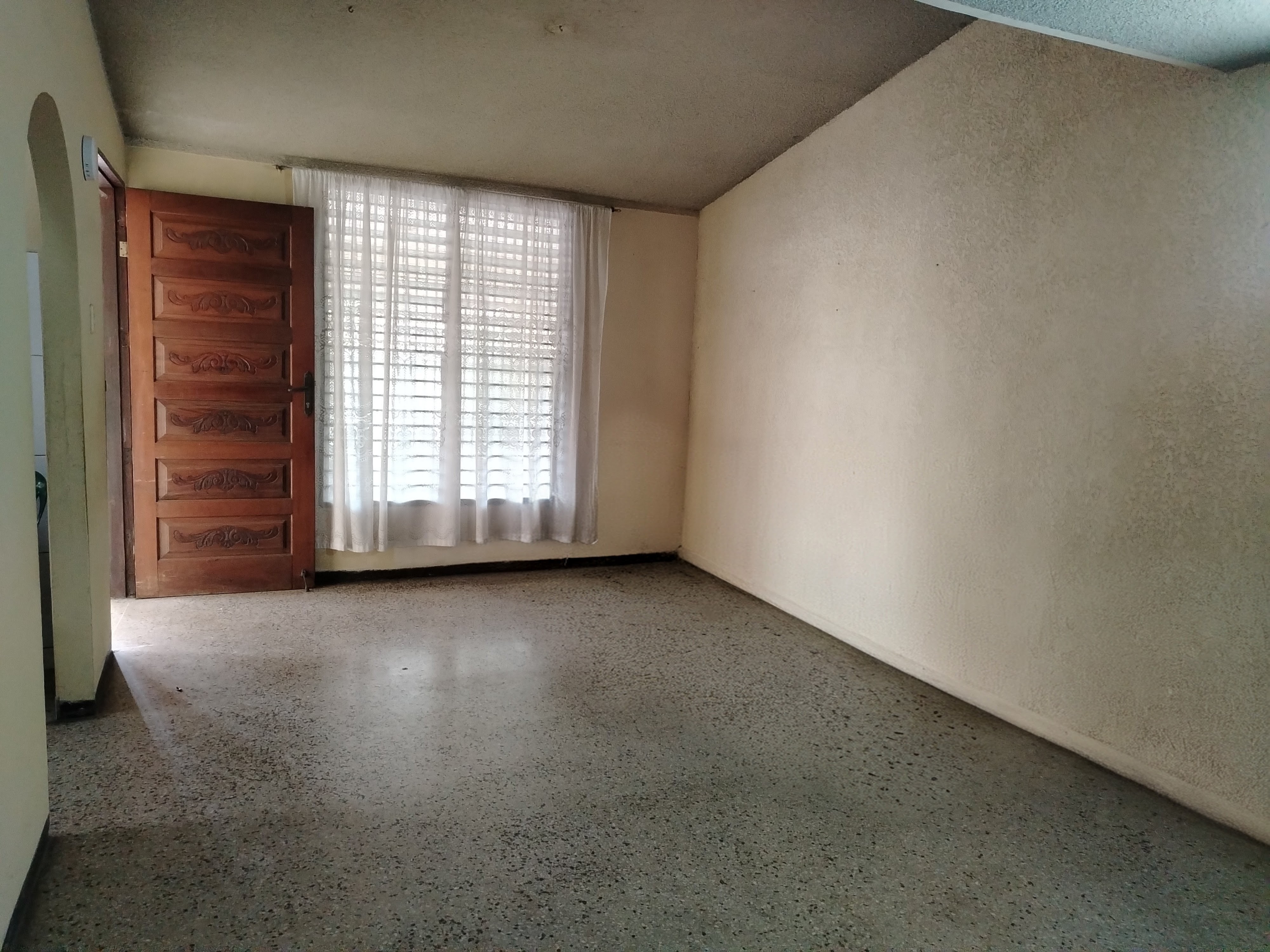 VENDO CASA URBANIZACIÓN MARA NORTE PRIMERA ETAPA CALLE ABIERTA 