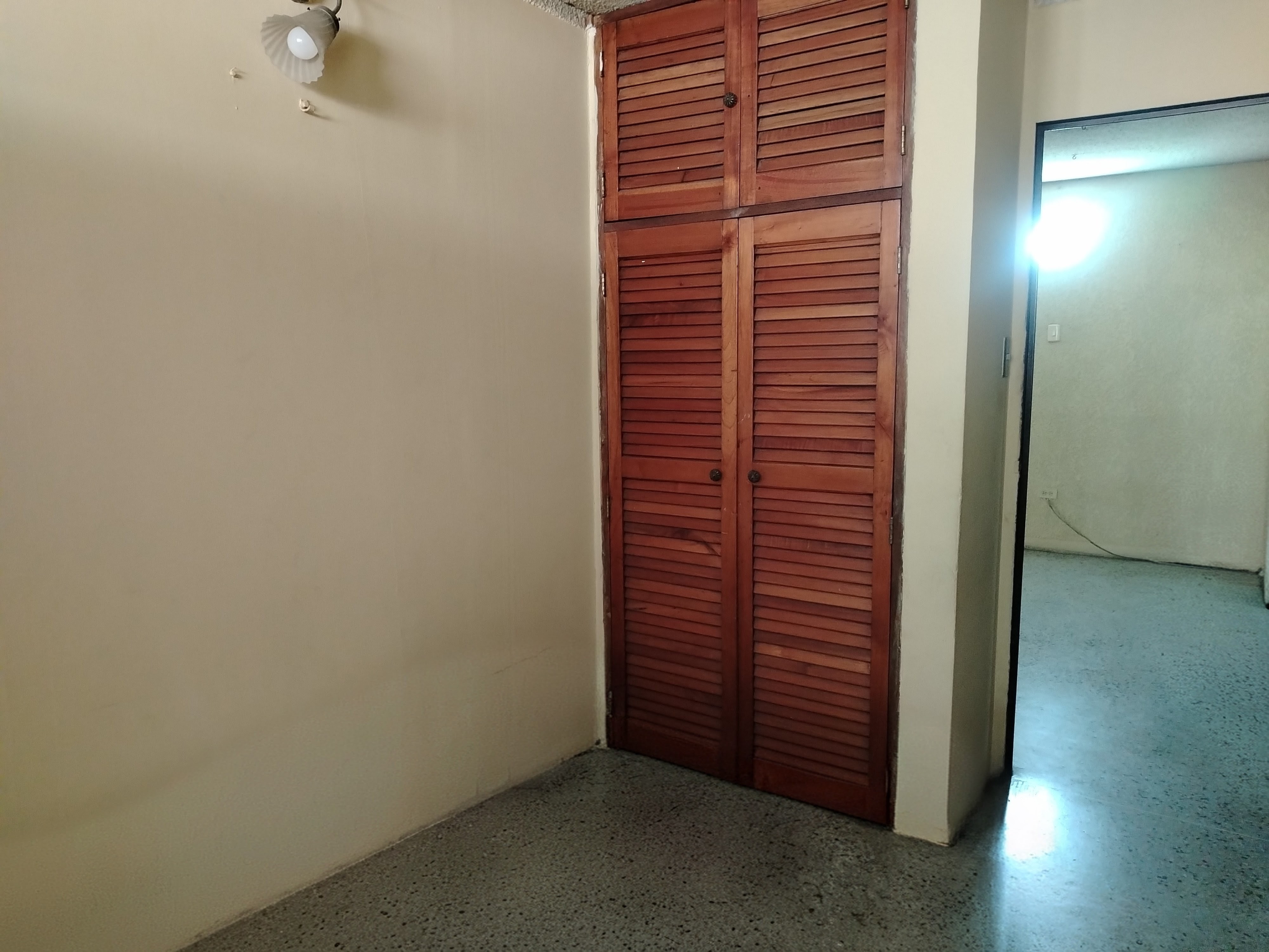 VENDO CASA URBANIZACIÓN MARA NORTE PRIMERA ETAPA CALLE ABIERTA 