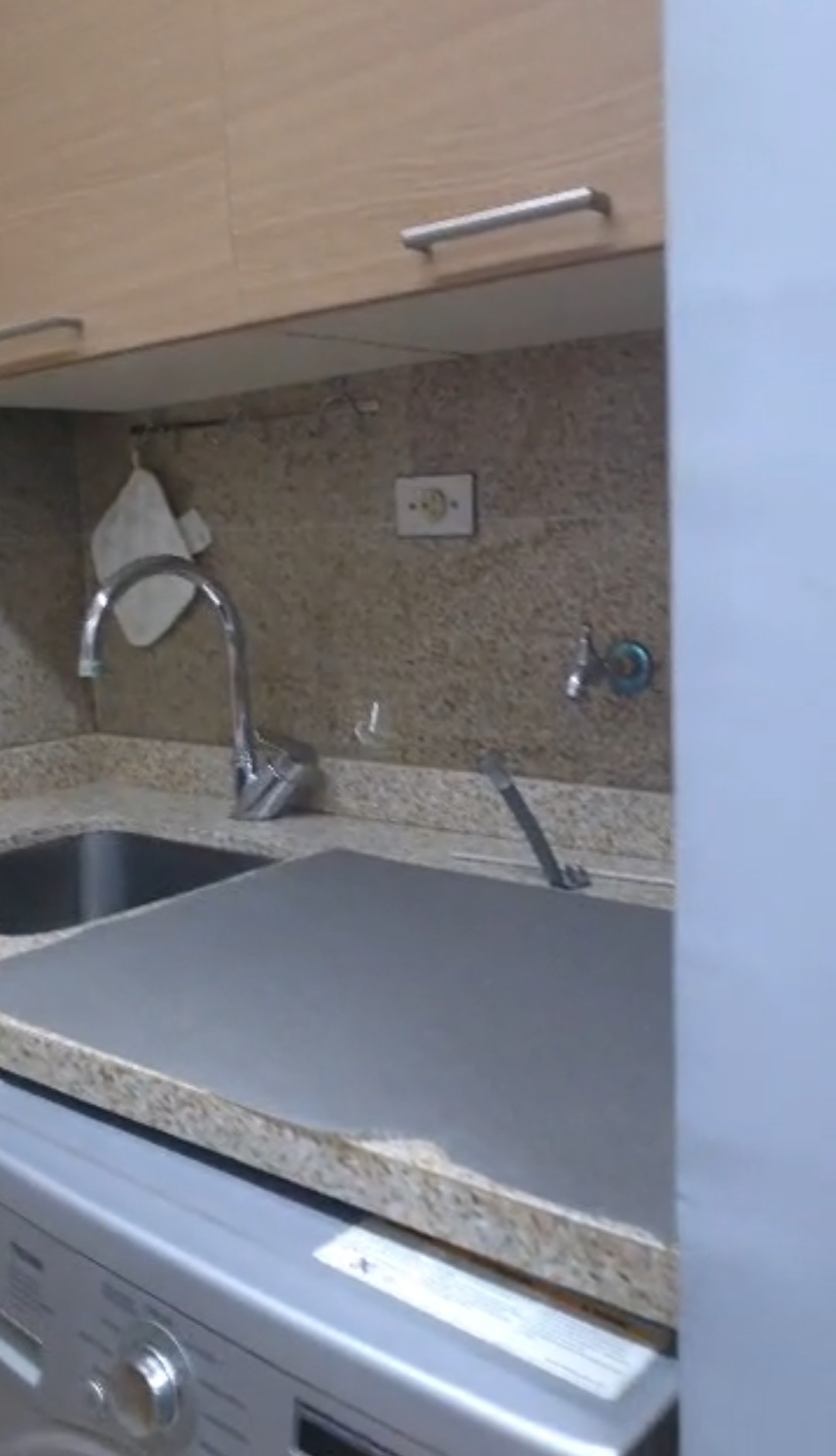 VENDO APARTAMENTO RESIDENCIAS TOPACIO CALLE 67 CON AVENIDA BELLA VISTA MARACAIBO