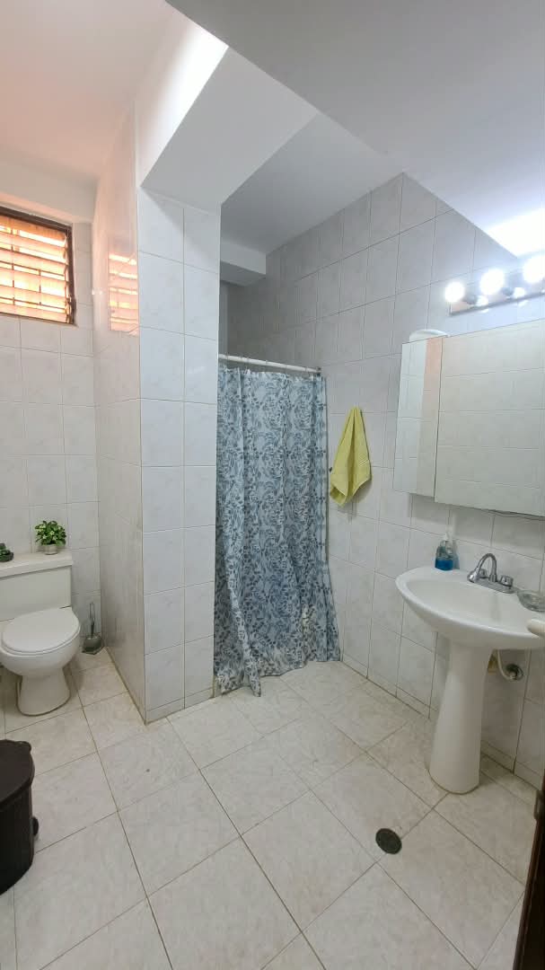 VENDO APARTAMENTO RESIDENCIAS LAGO NORTE SECTOR VIENTO NORTE MARACAIBO 