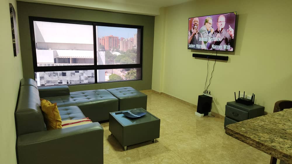 ALQUILO APARTAMENTO RESIDENCIAS TOPACIO CALLE 67 CON AVENIDA BELLA VISTA MARACAIBO 