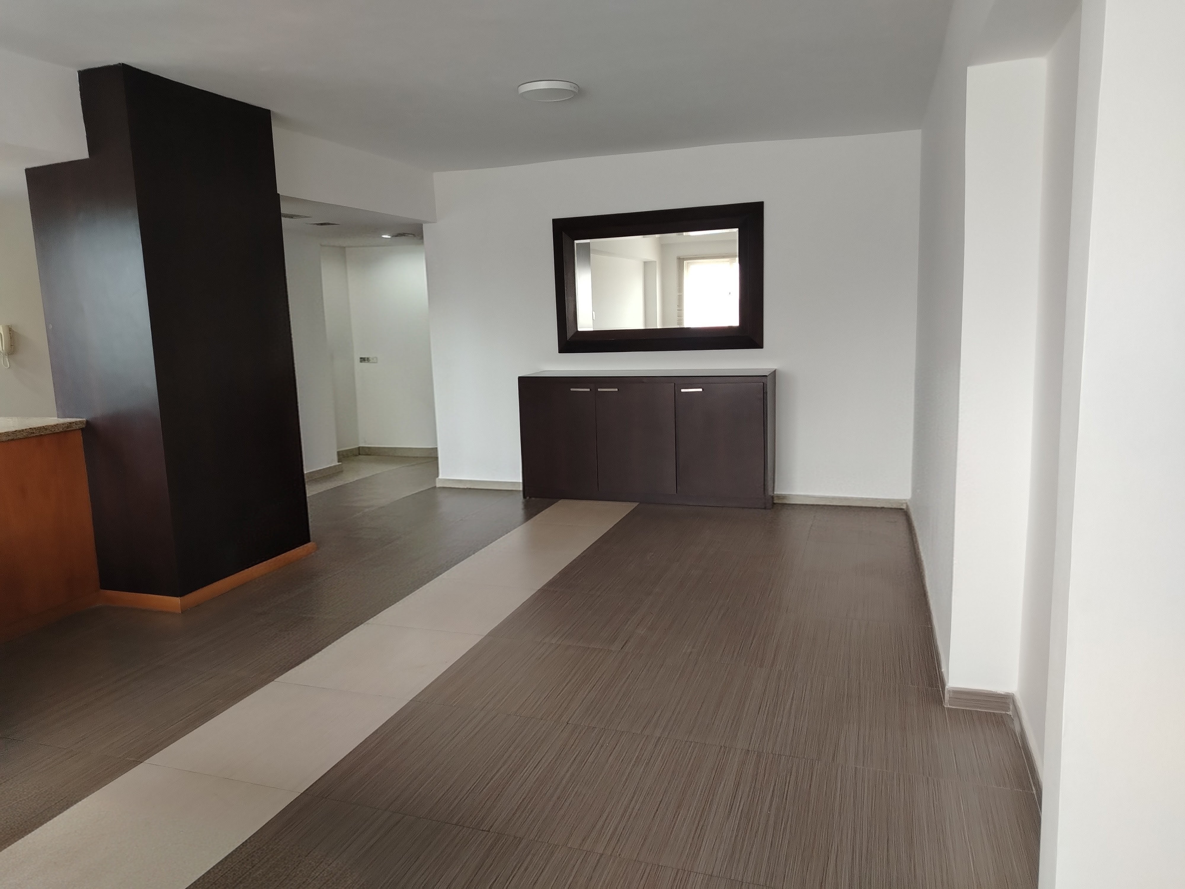 VENDO APARTAMENTO RESIDENCIAS VERONA SUITES SECTOR PARAÍSO MARACAIBO 
